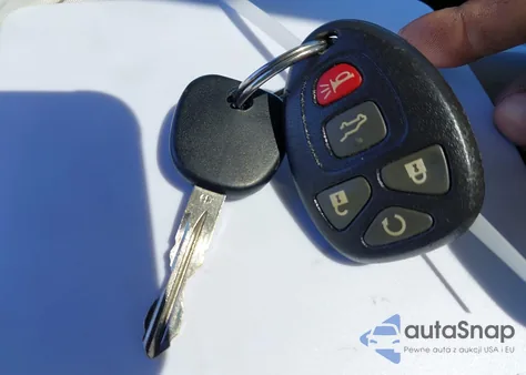 2010 Chevrolet Traverse Ltz из США, поврежденный, VIN 1GNLVHED7AS103678